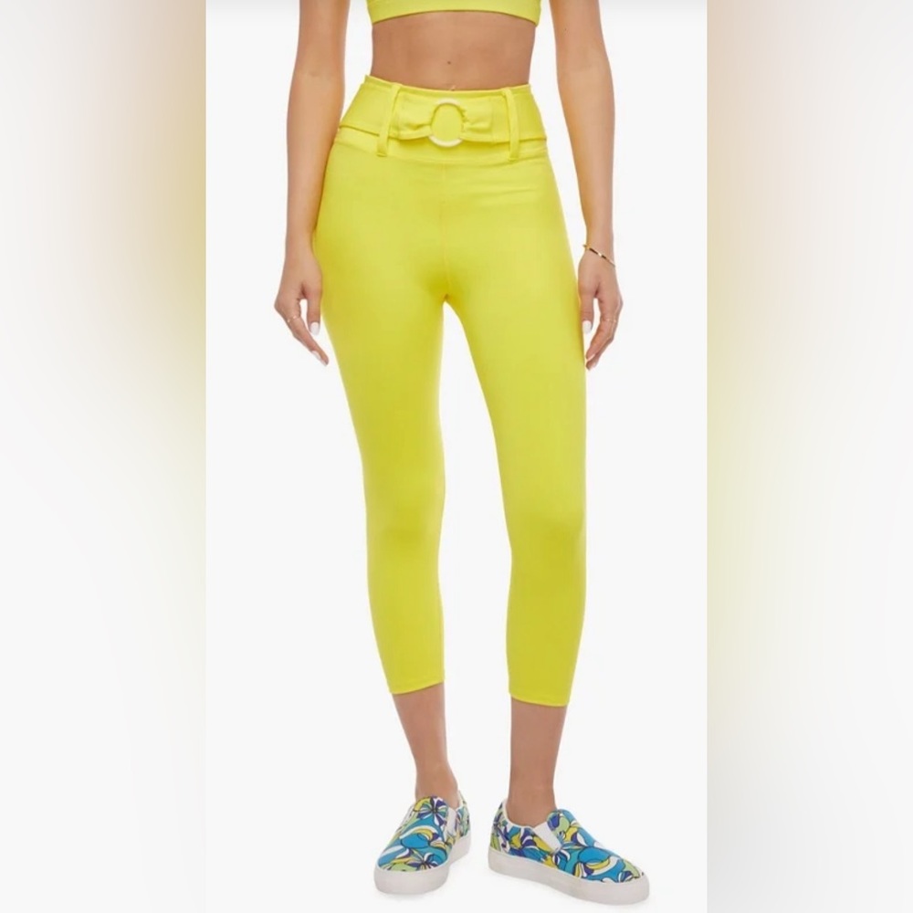 3/$15 SALE Faux Belt Capri Leggings